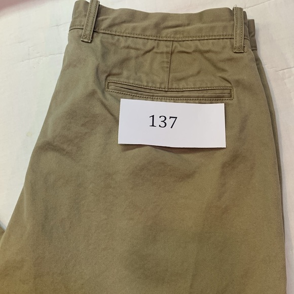 J. Crew- Broken In, 770 Straight khakis 32x34 - Picture 6 of 6